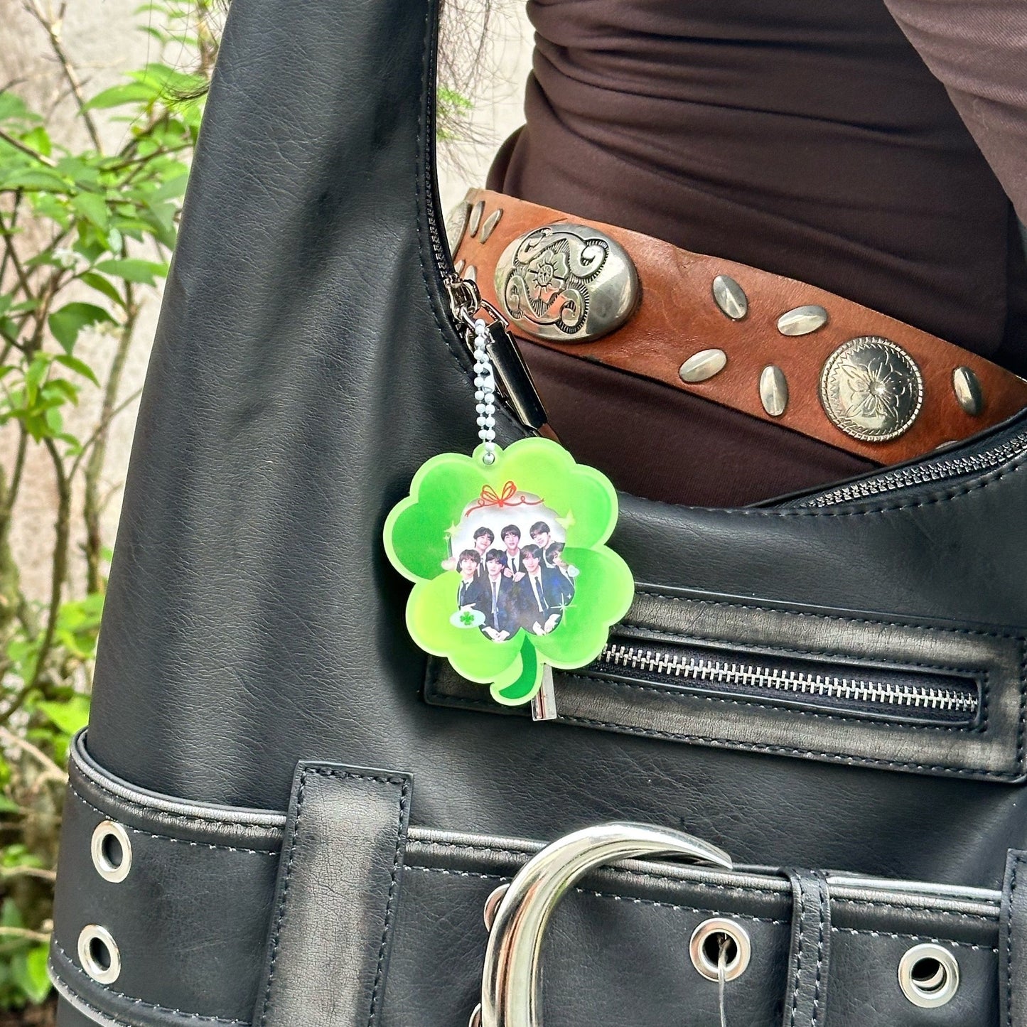 Clover ID Acrylic Card Holder