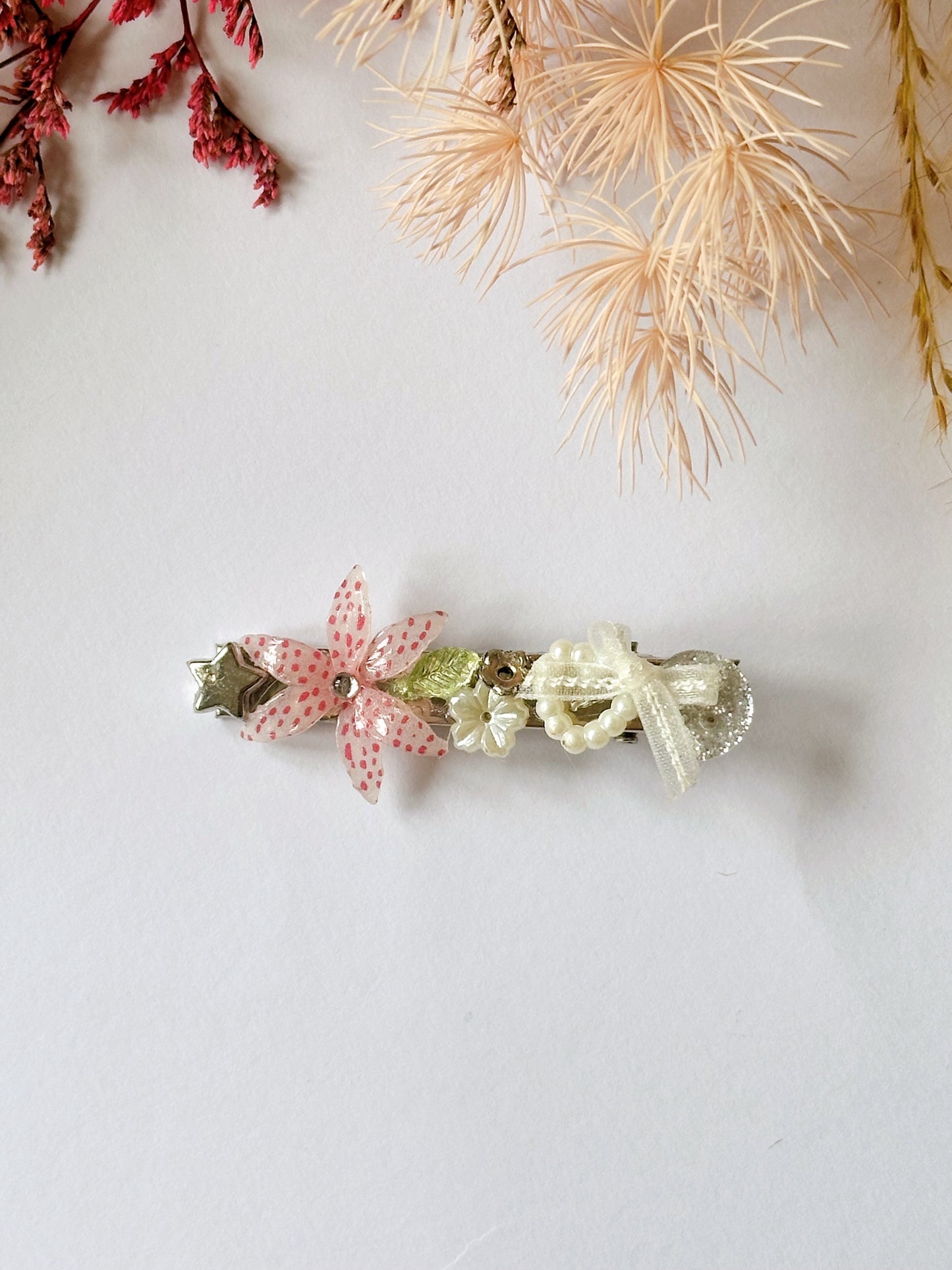 [NEW!] Handmade Fairytale Clips