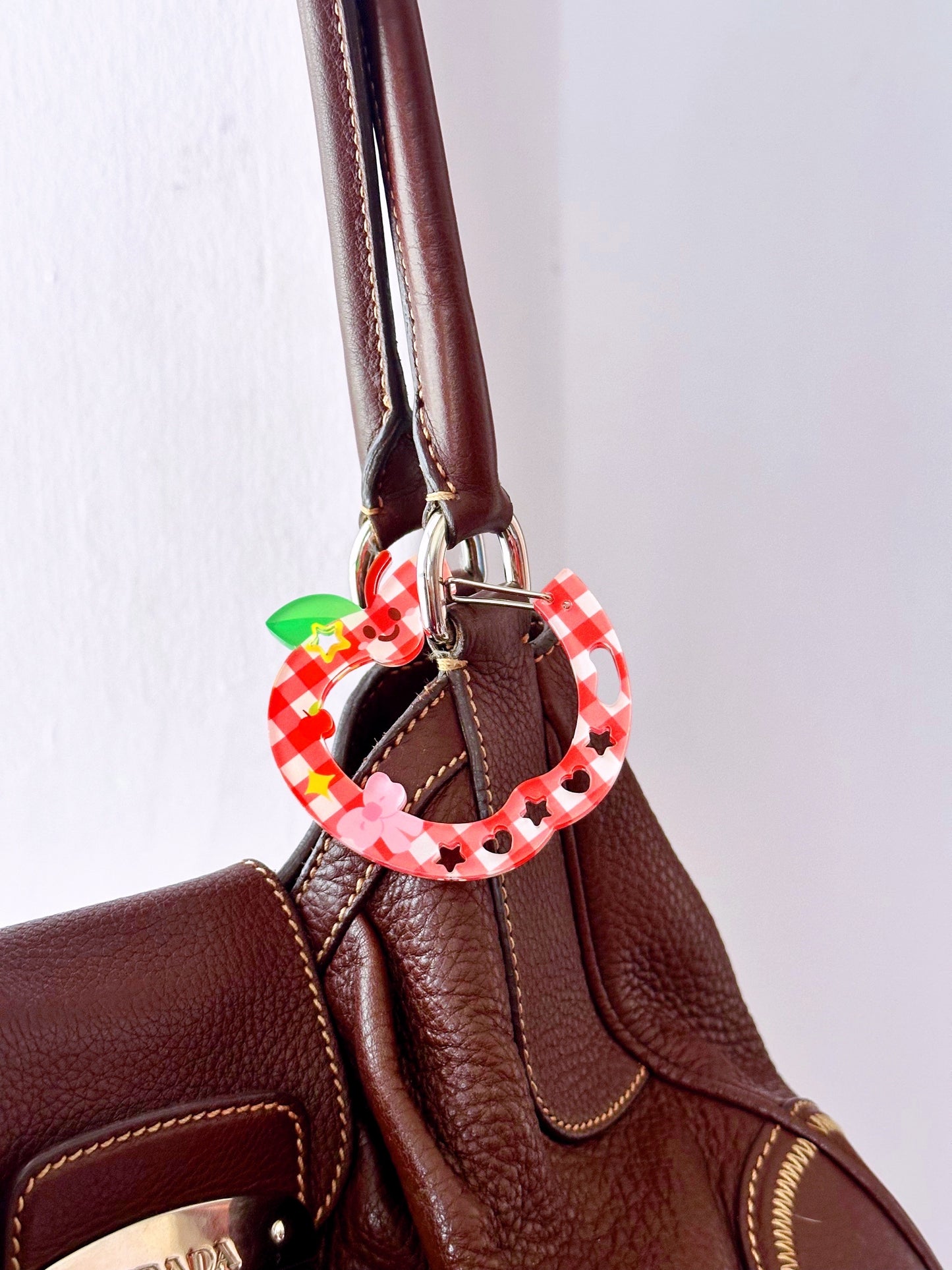 [NEW!] Acrylic Carabiners (Whale & Apple)